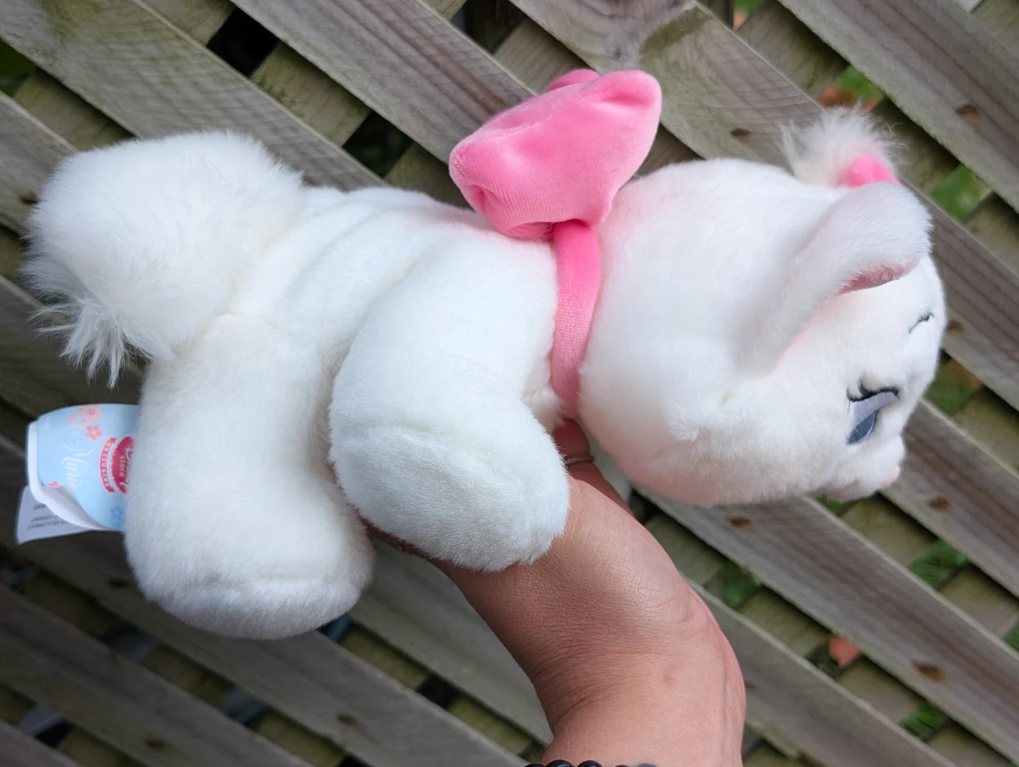 Disney Store Exclusive Marie Plush - photo 2