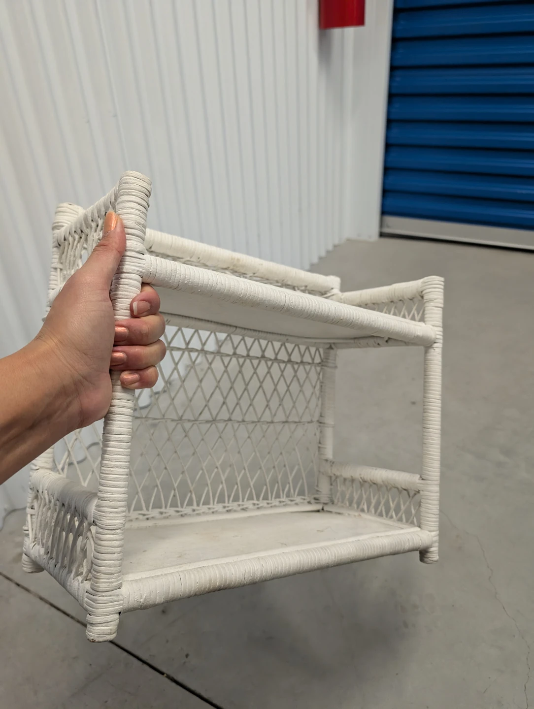 Mountable White Wicker Wall Shelf - photo 3