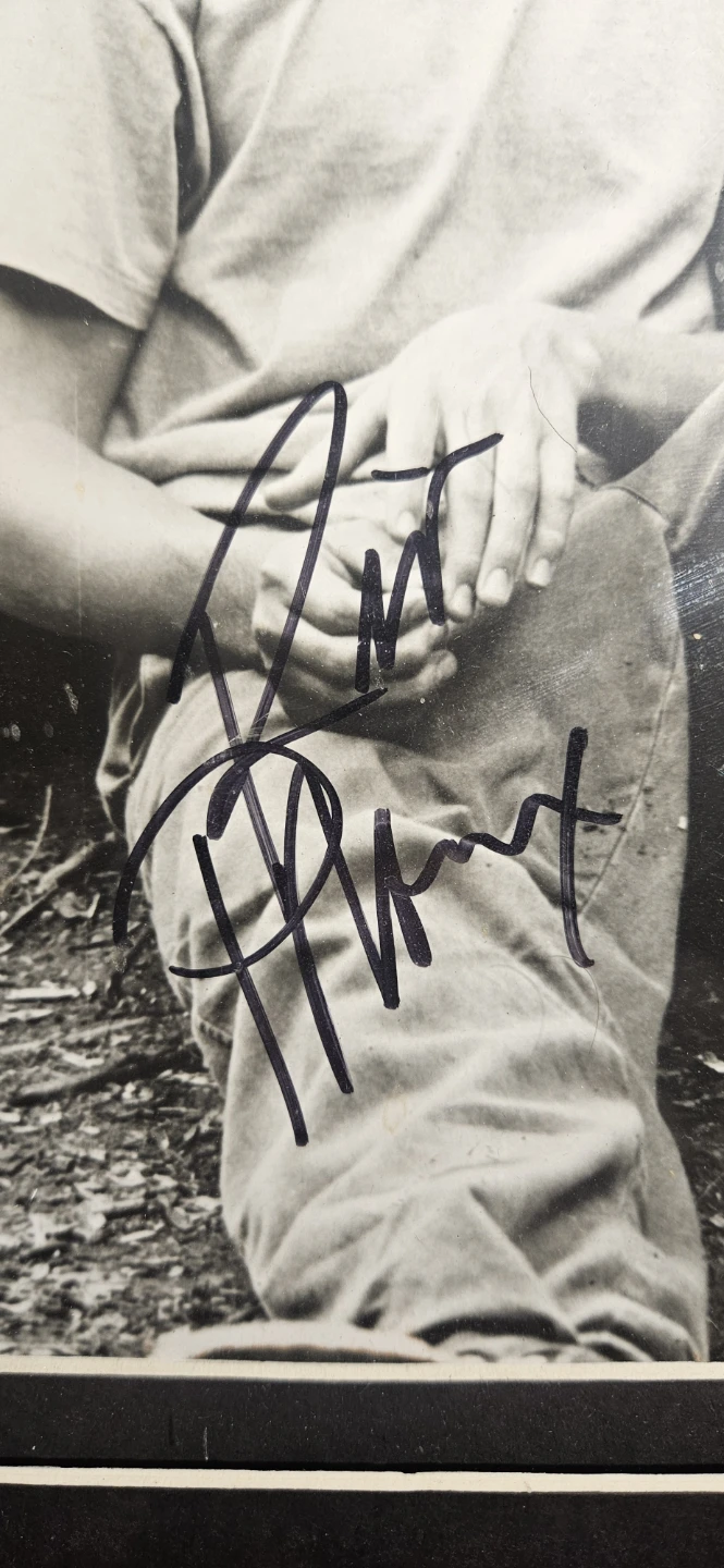 River Phoenix Signed Framed Photograph - photo 2