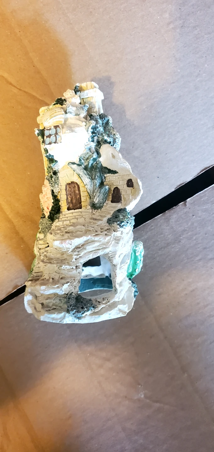 Assorted Aquarium Ornaments - photo 3