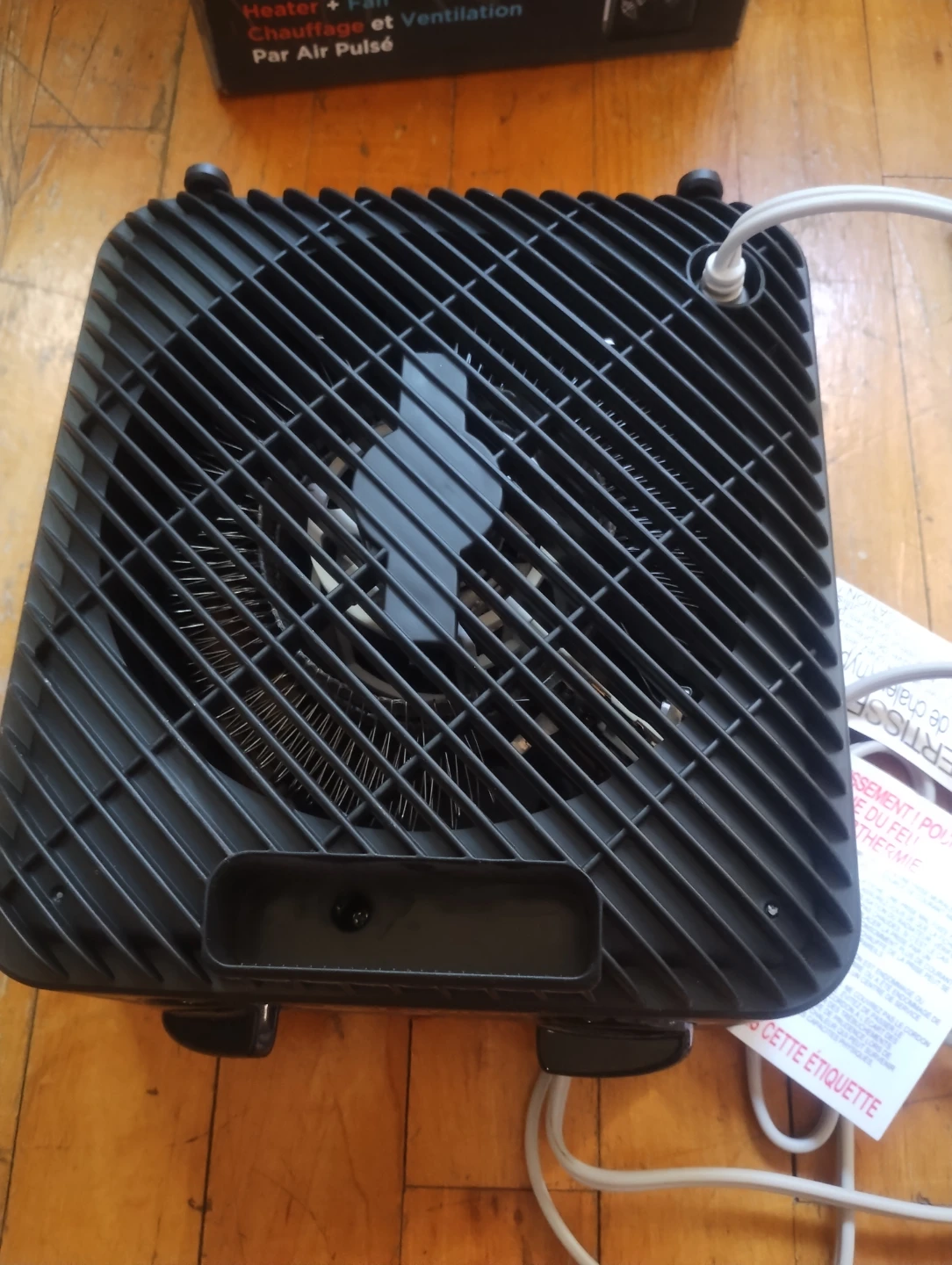 Pelonis Portable Heater + Black Clamp Desk Light for $20 - photo 4
