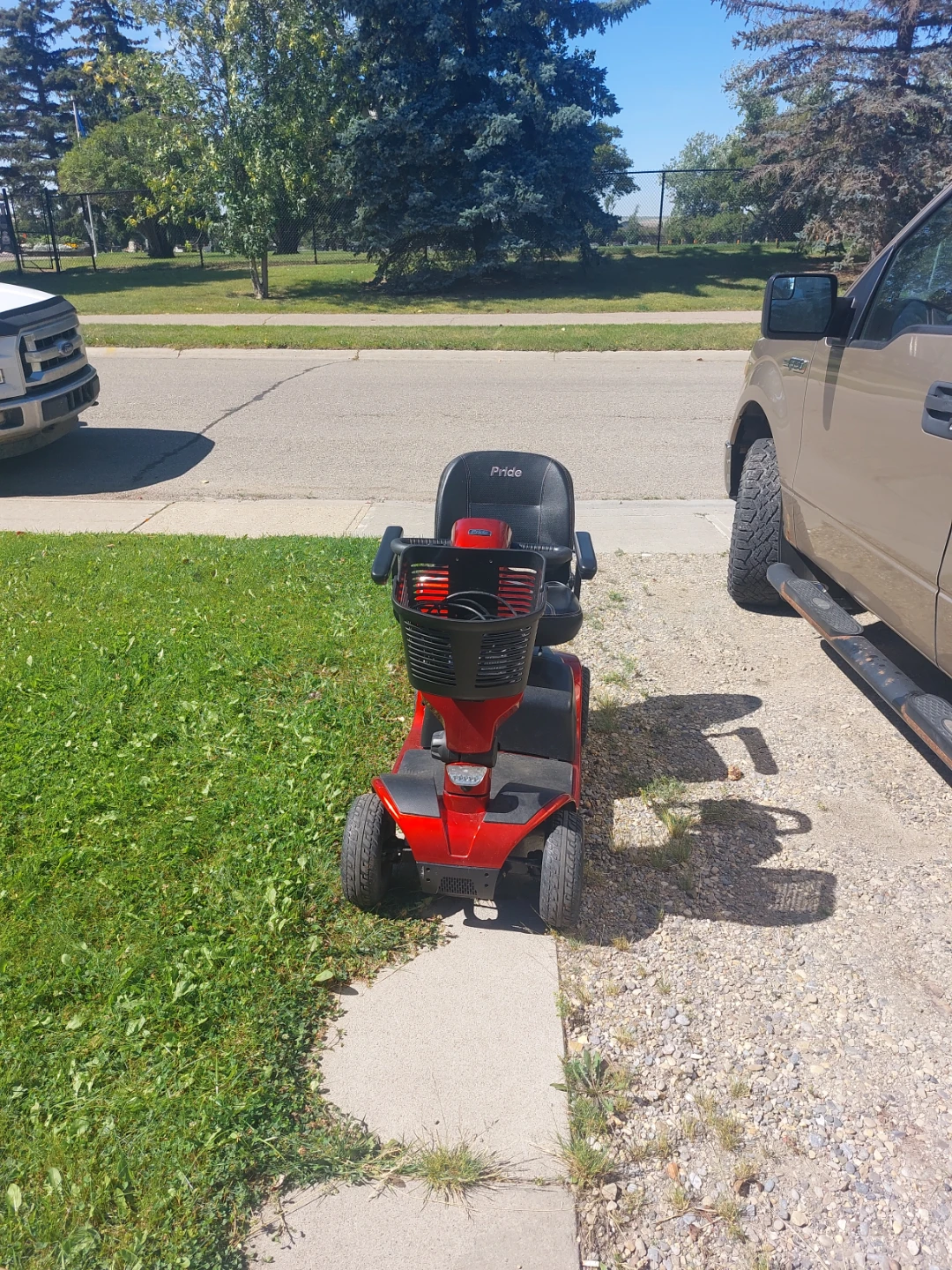 Electric scooter - photo 2