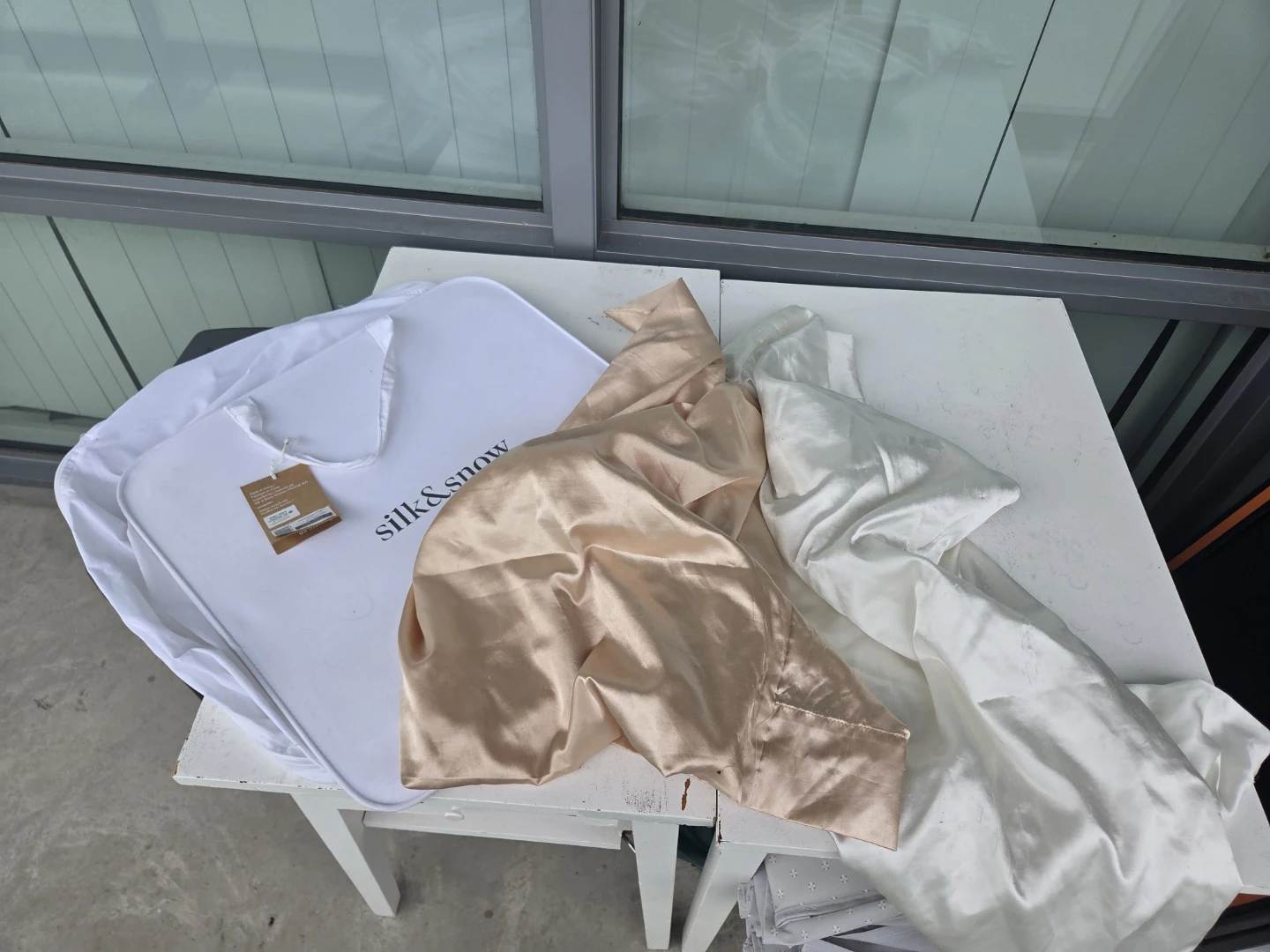 Silk & Snow Silk Pillowcases - photo 2