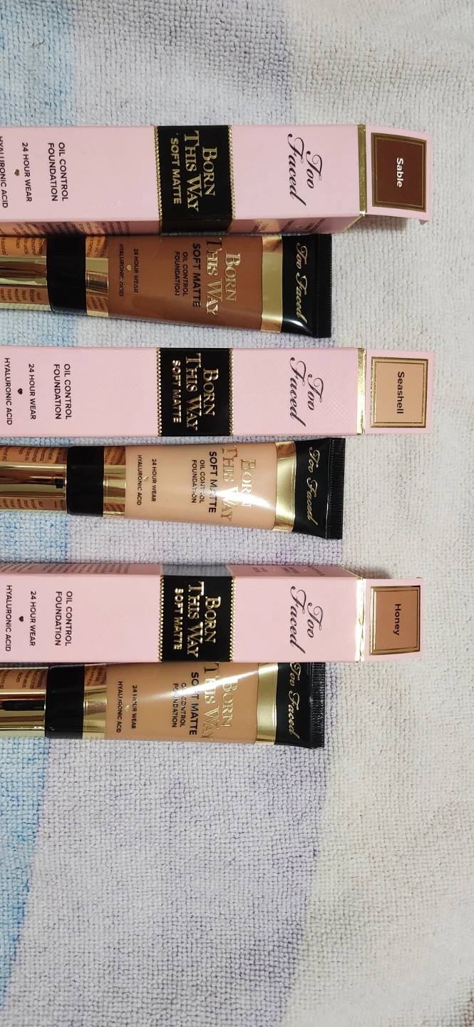 Too Faced Born This Way Foundation - photo 2