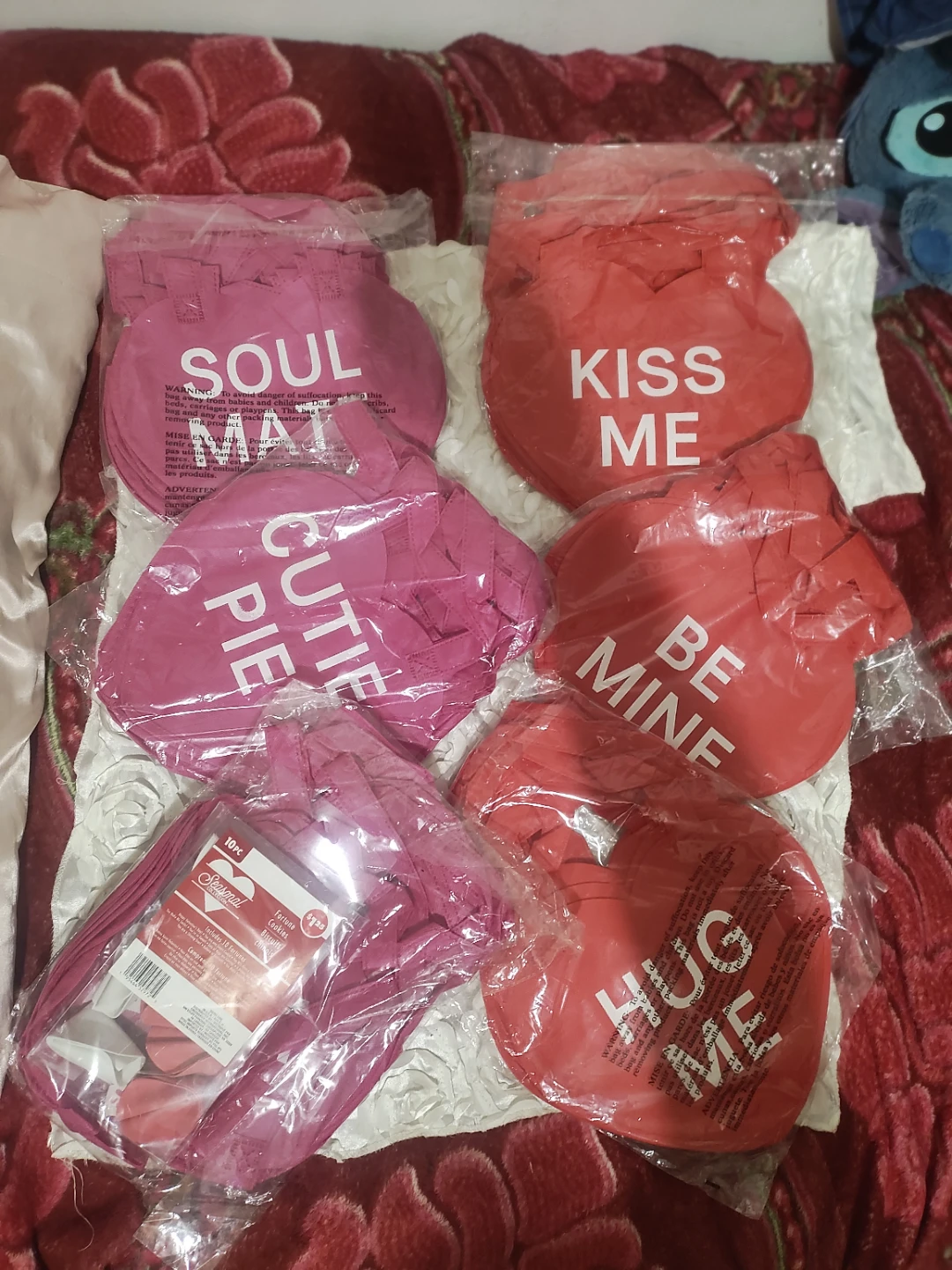 Bags bundle approx 38 bags & 1 pack of fortune cookies - photo 3