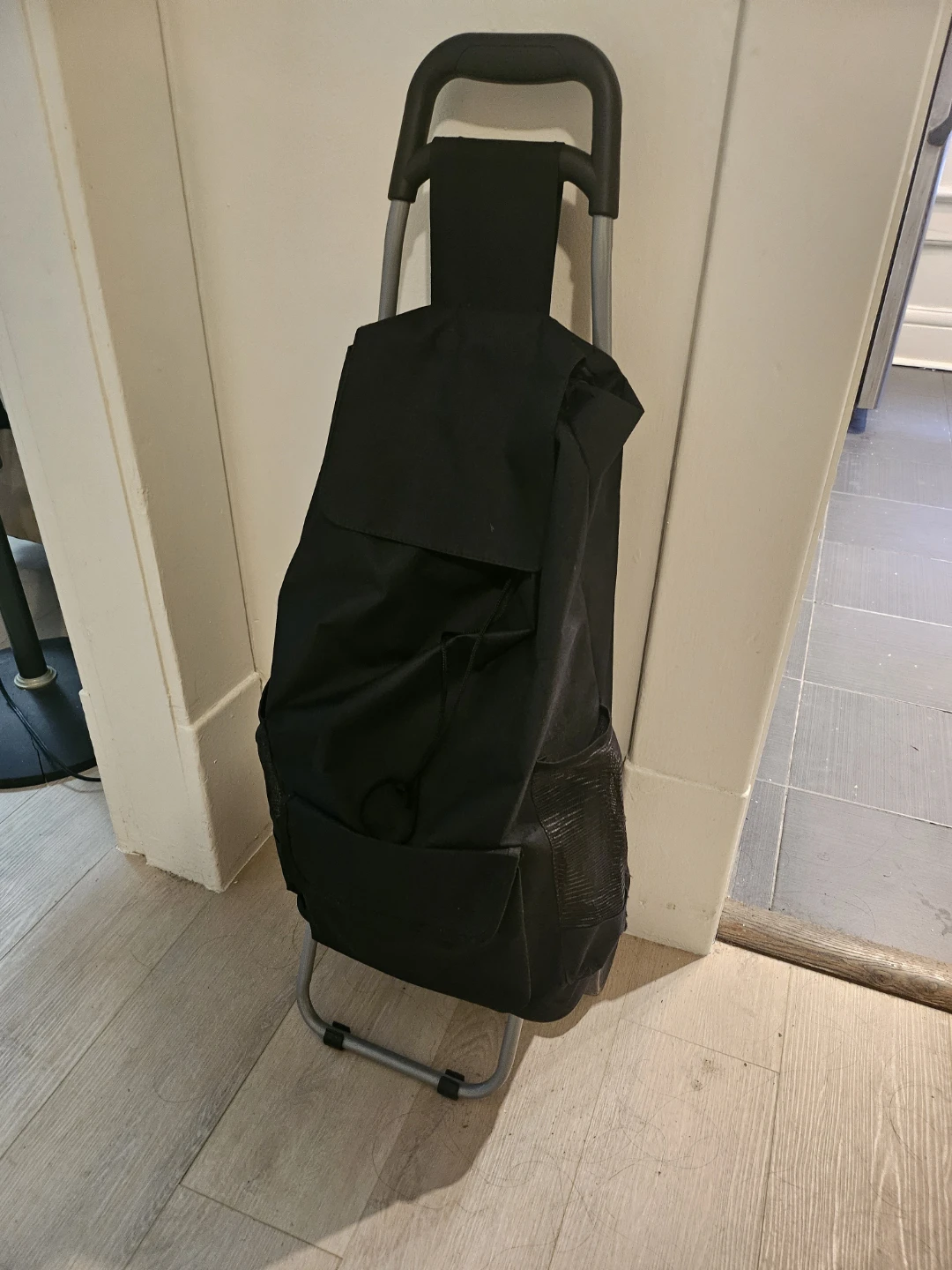 Black Rolling Shopping Cart
