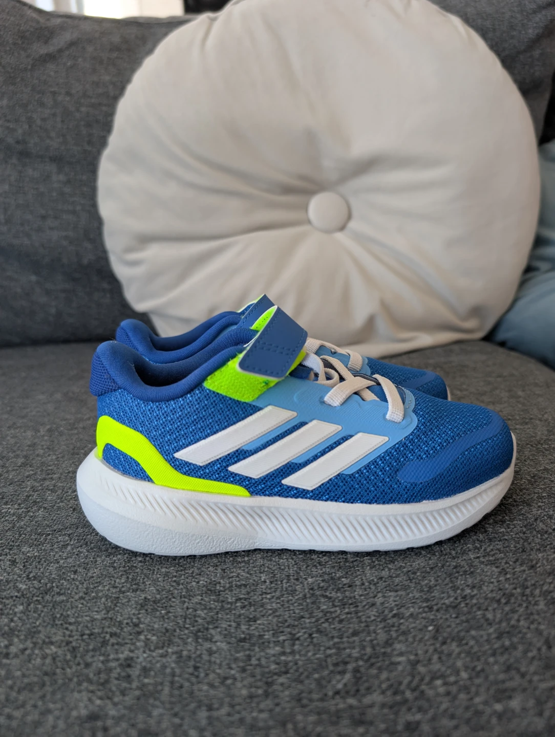 Brand New adidas Runfalcon 5 Kids Sneakers (Size 9K) - photo 2