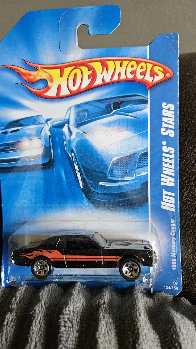 Hot Wheels Shelby Cobra 427 S/C and Mercury Cougar Diecast Cars - photo 3