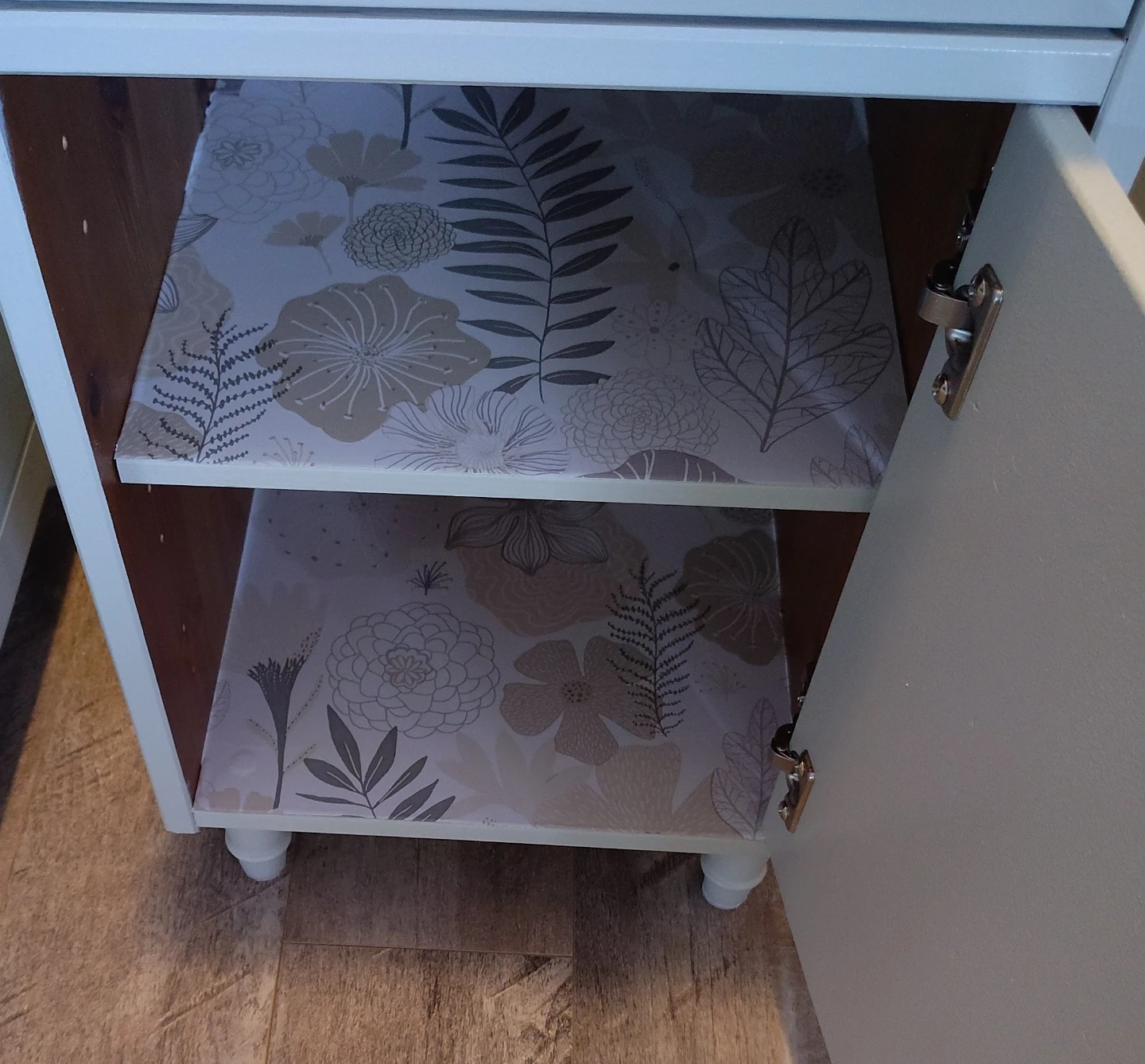 Set of two bedside tables - photo 5