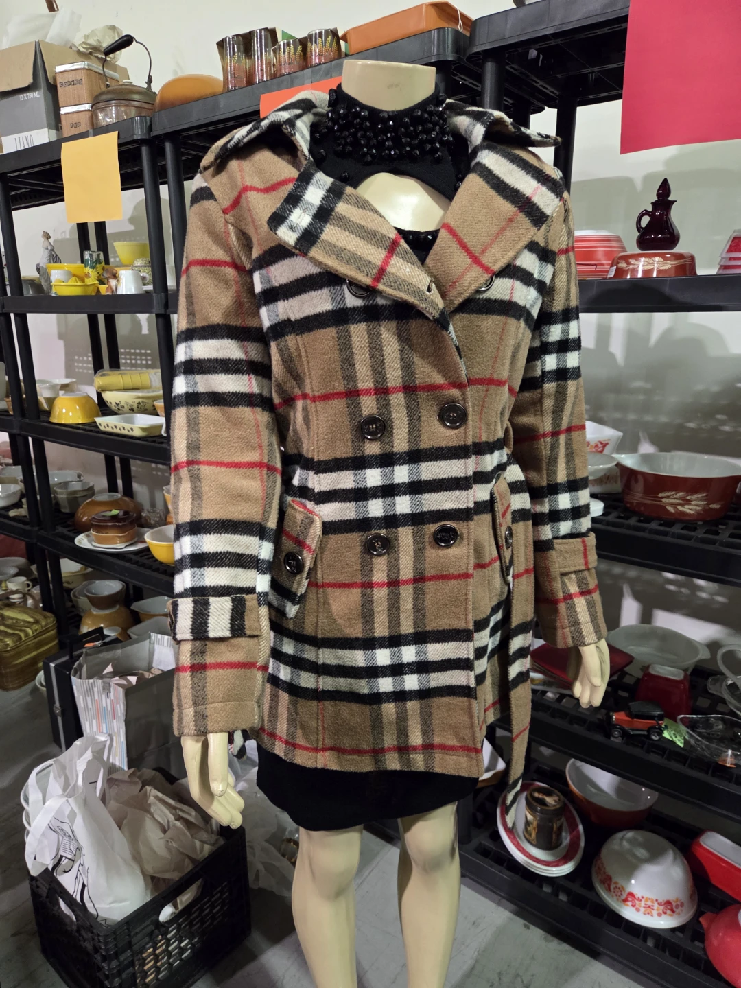 Women's Plaid Trench Coat with Belt - photo 4