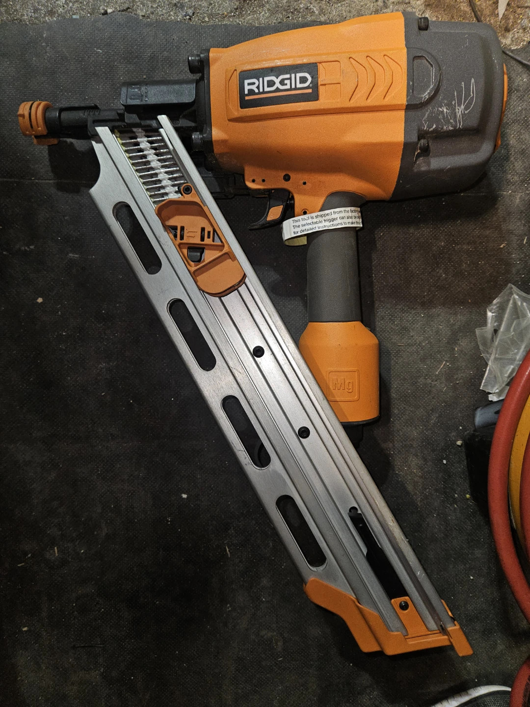 Ridgid Magnesium Framing Nailer🏈 - photo 2