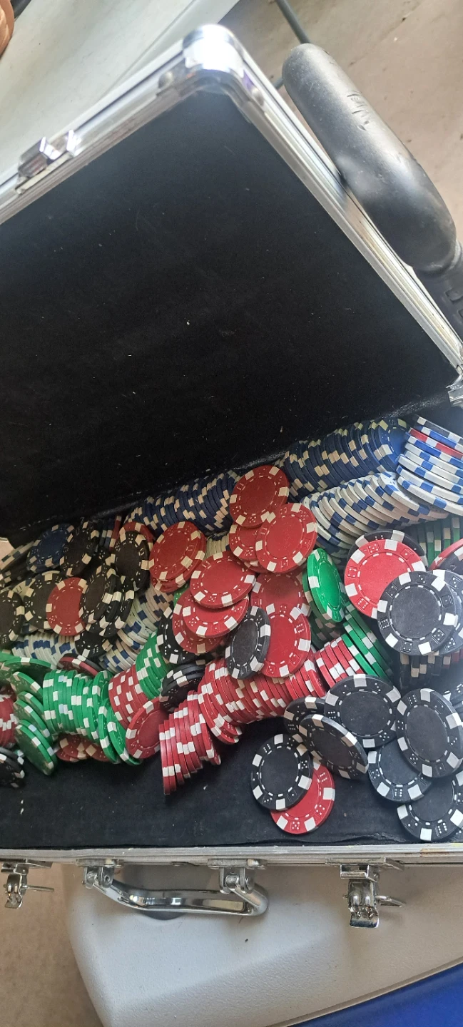Poker Chip Set in Aluminum Case - photo 2