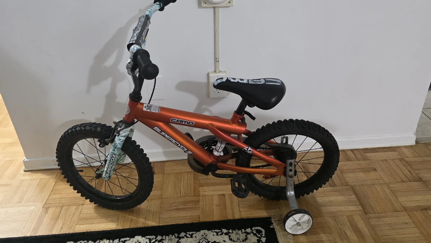 Supercycle and Huffy Kids Bikes with T$30 Each raining Wheels - photo 4