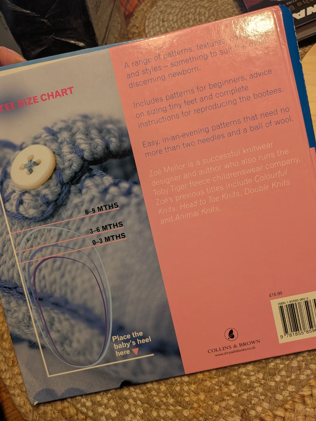 50 Baby Bootees to Knit by Zoe Mellor - photo 2
