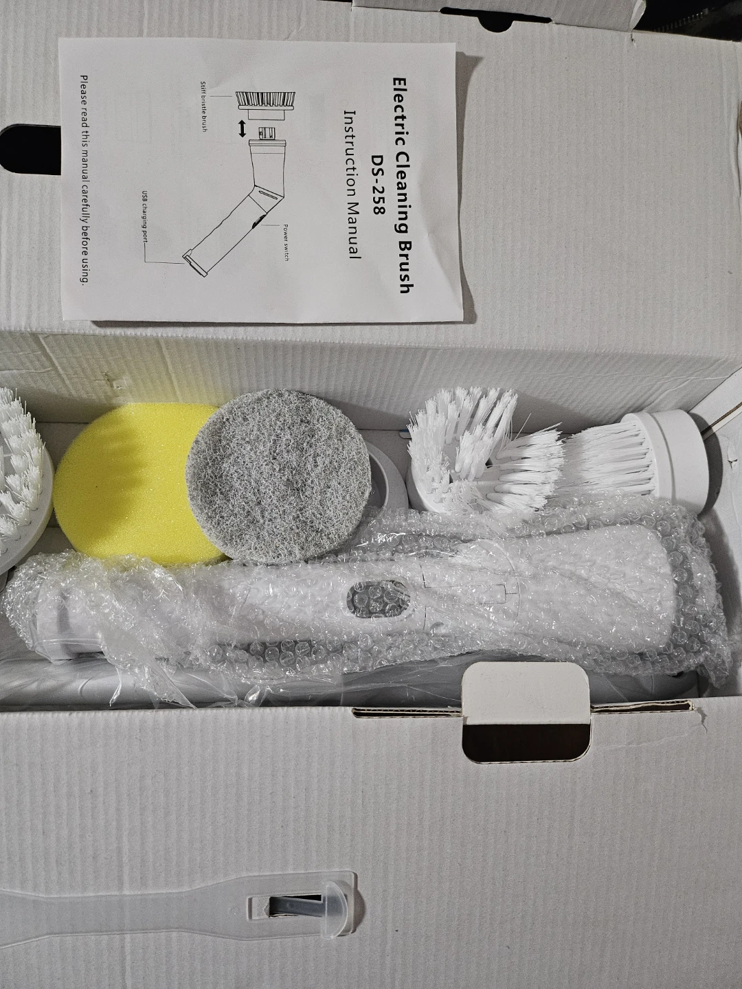 Ideal for Kitchen and Bathroom tile - Electric Cleaning Brush