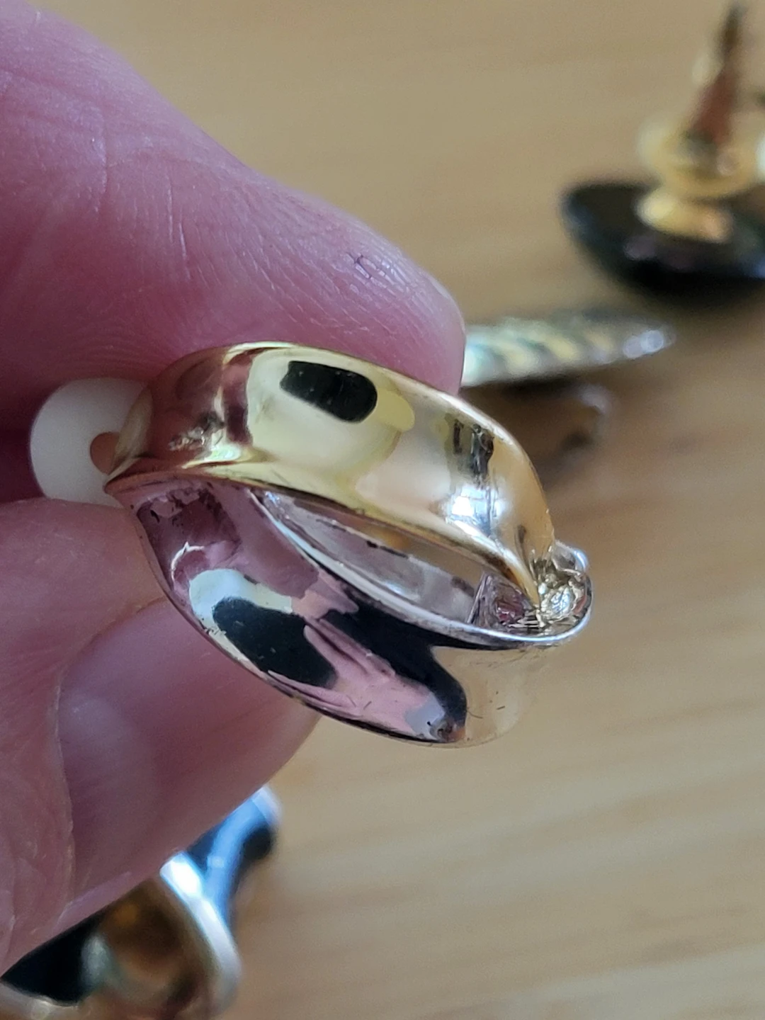 Assorted Vintage Clip-On Earrings - photo 5