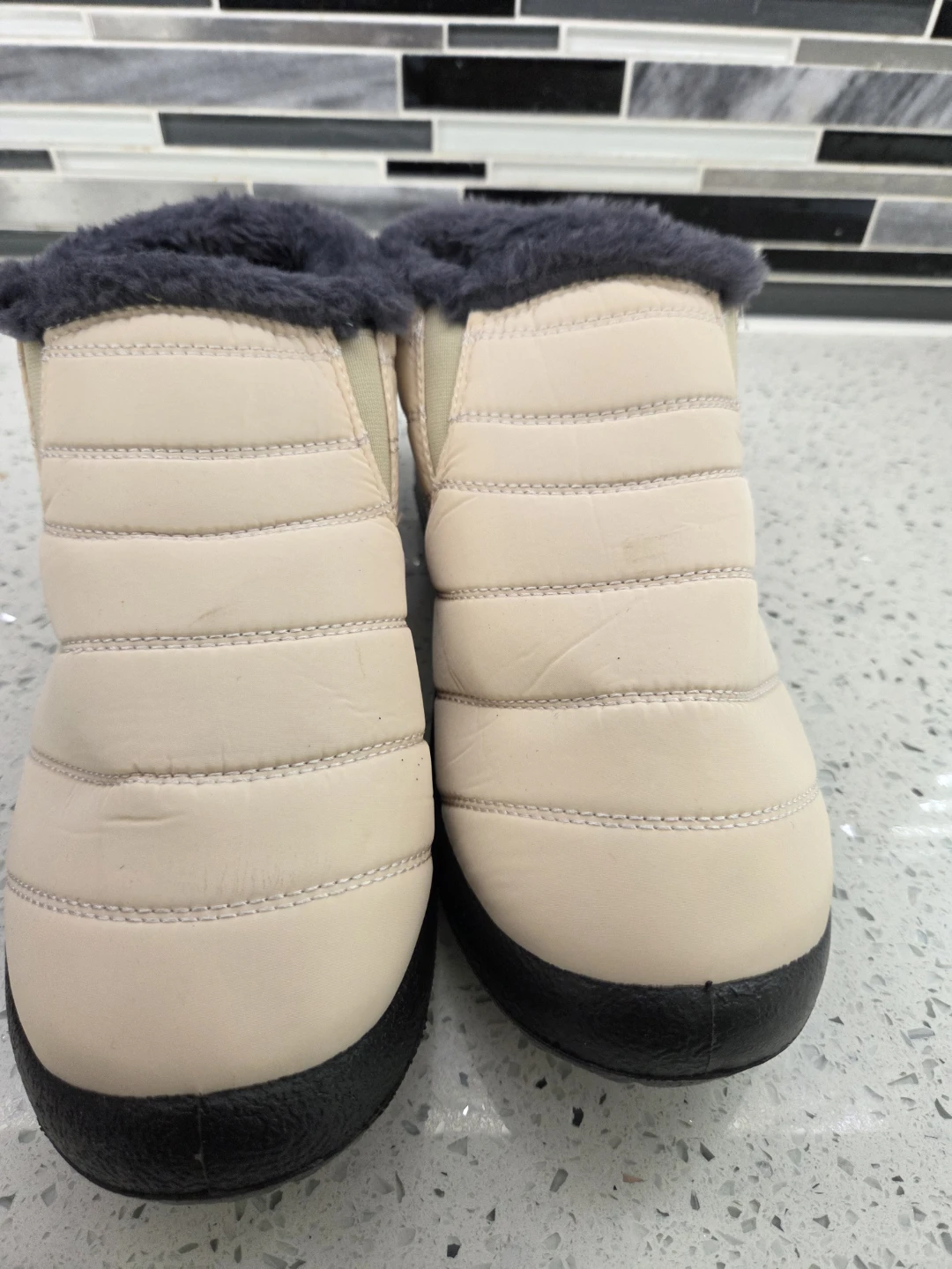GO Brand Beige Quilted Slip-on Boots - photo 2