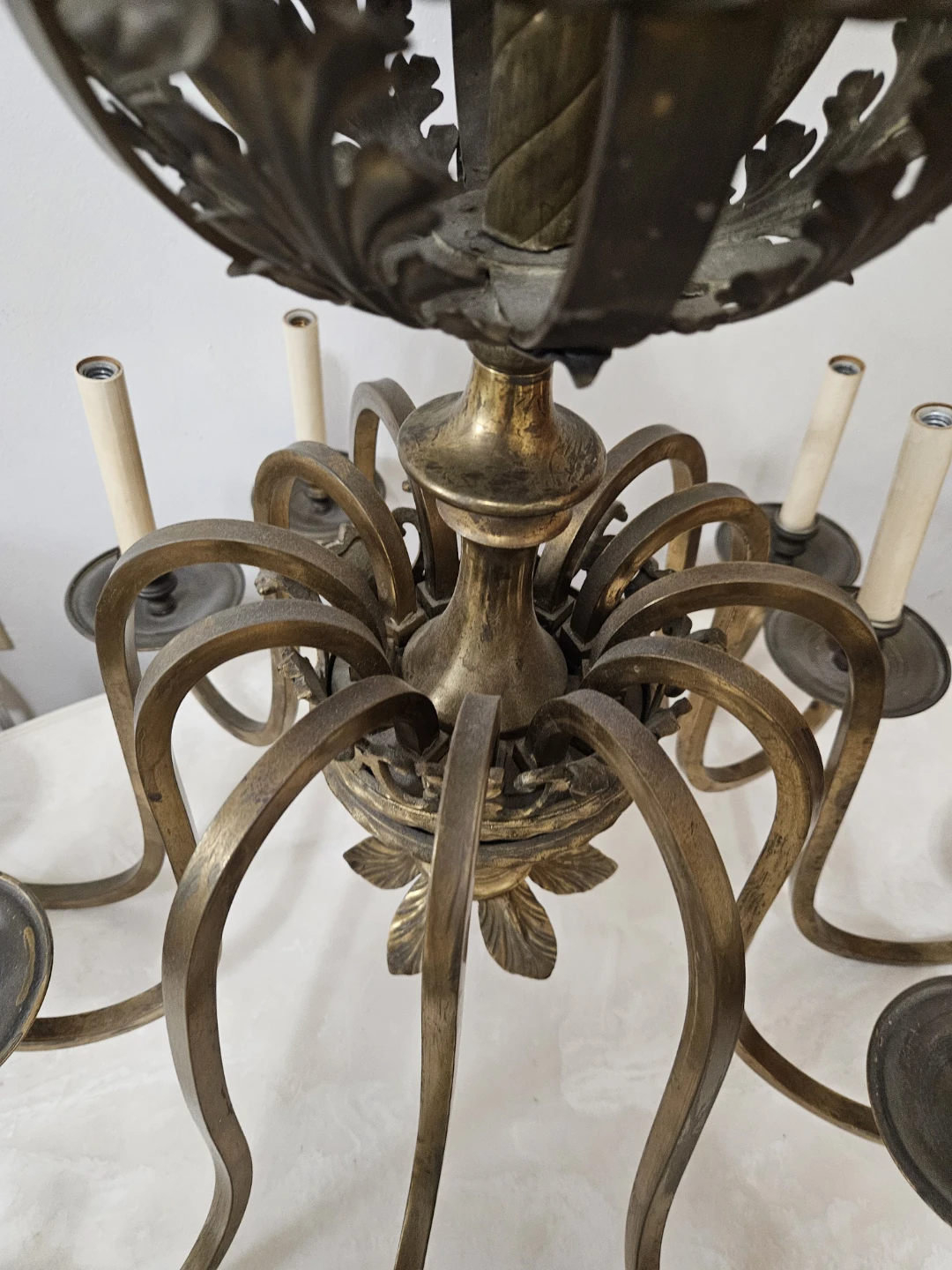 12 light solid brass chandelier - photo 4