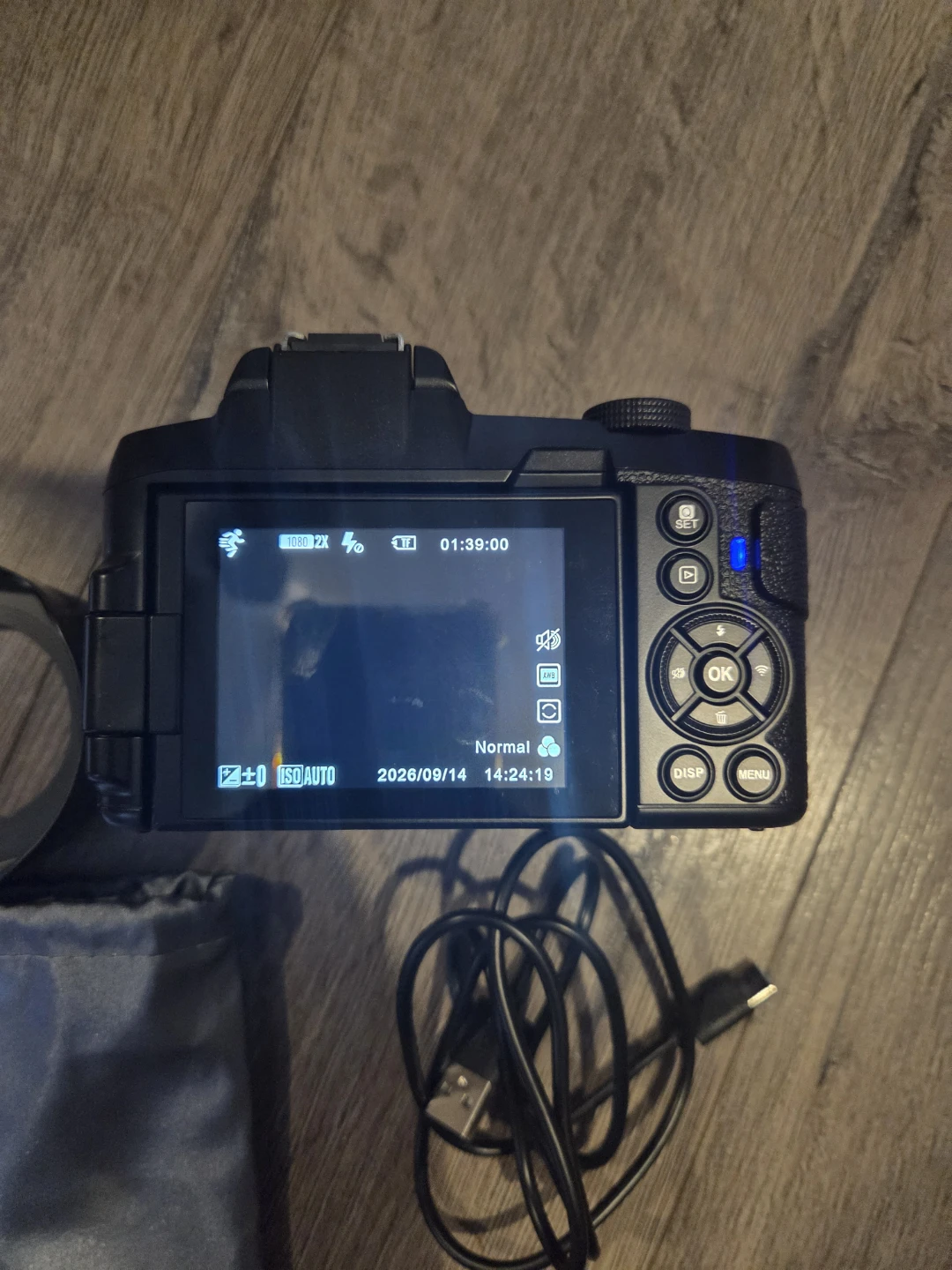 Digital camera - photo 2