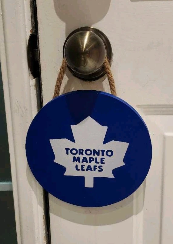 Toronto Maple Leafs Round Hanging Sign