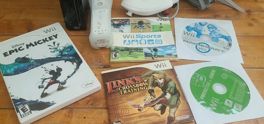 Wii with games - photo 2
