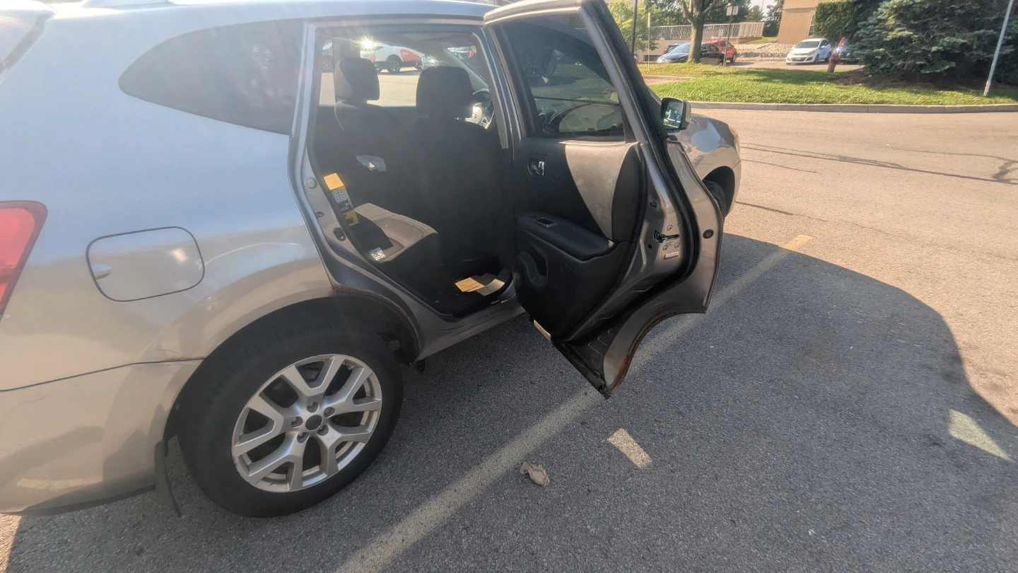 2011 Nissan Rogue SV AWD xtronic CVT - photo 5