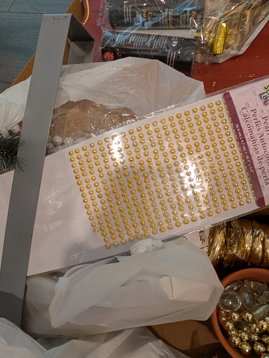 Assorted Party and Event Decoration Supplies Bundle - photo 3