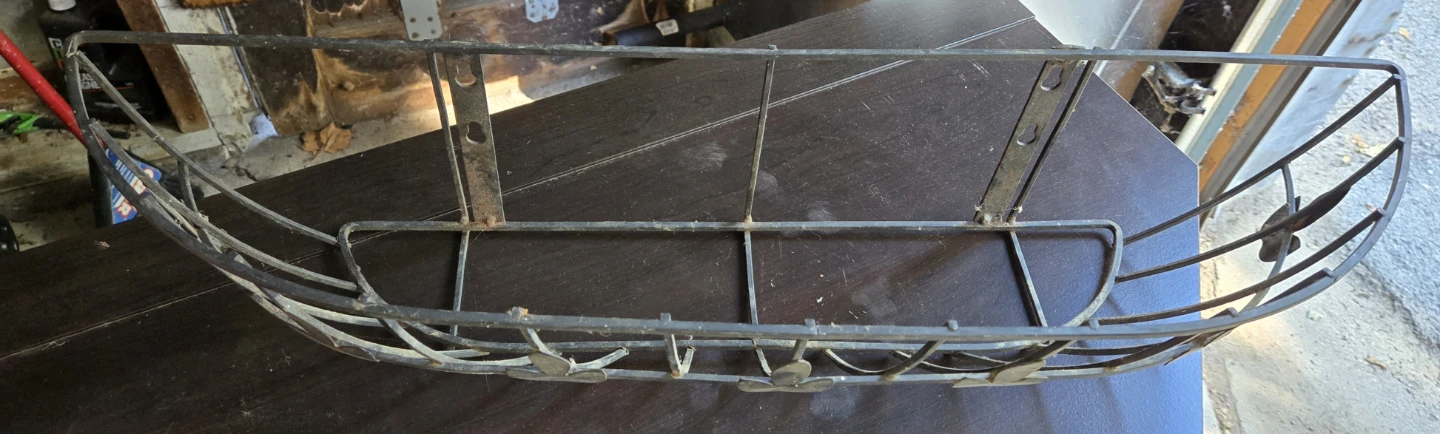Wire Hanging Planter Basket - photo 3