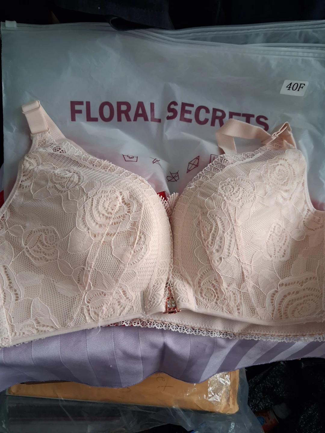 Floral Secrets Lace Bra 40F (5 Bras Total) - photo 5