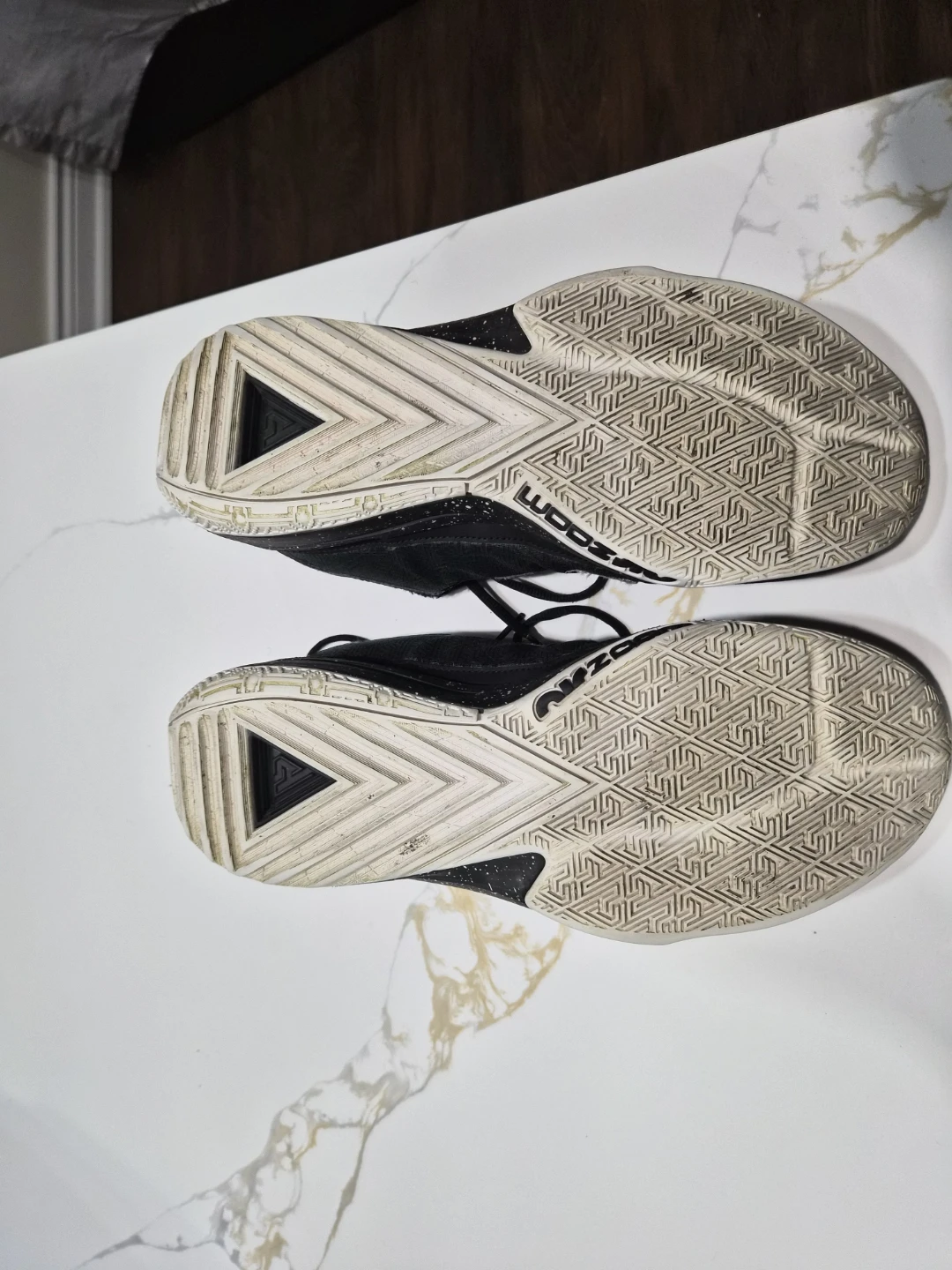 Nike Basketball Shoes - photo 3