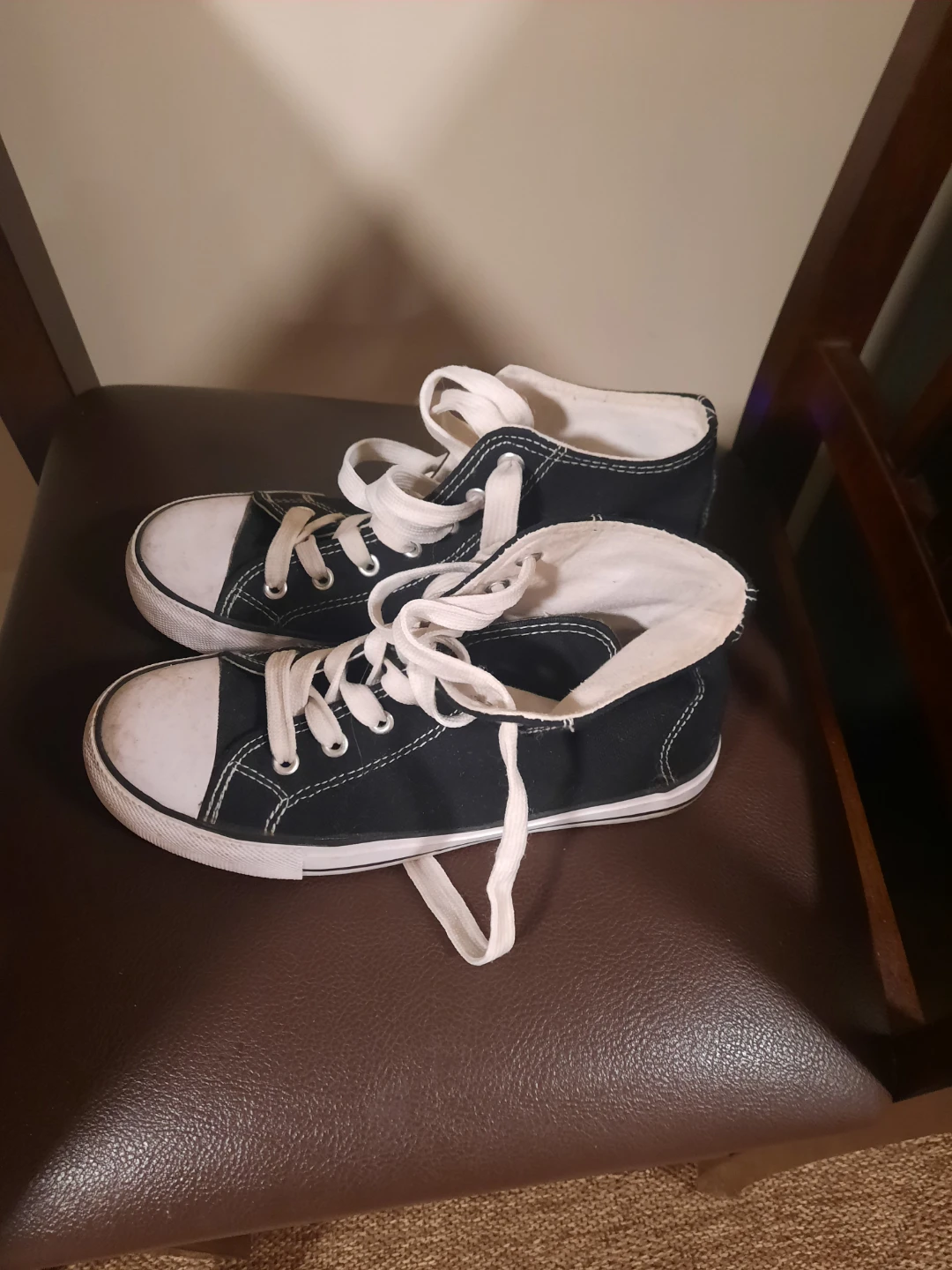 Black High-Top Canvas Sneakers size 6 - photo 2