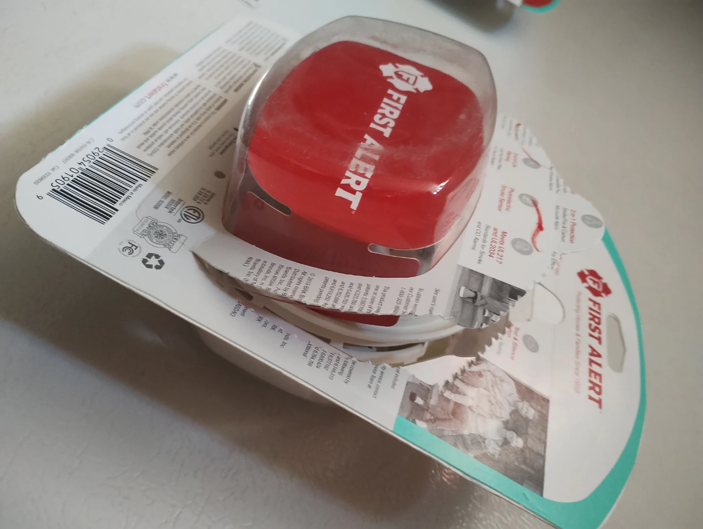 First Alert Smoke & Carbon Monoxide Alarm - photo 2