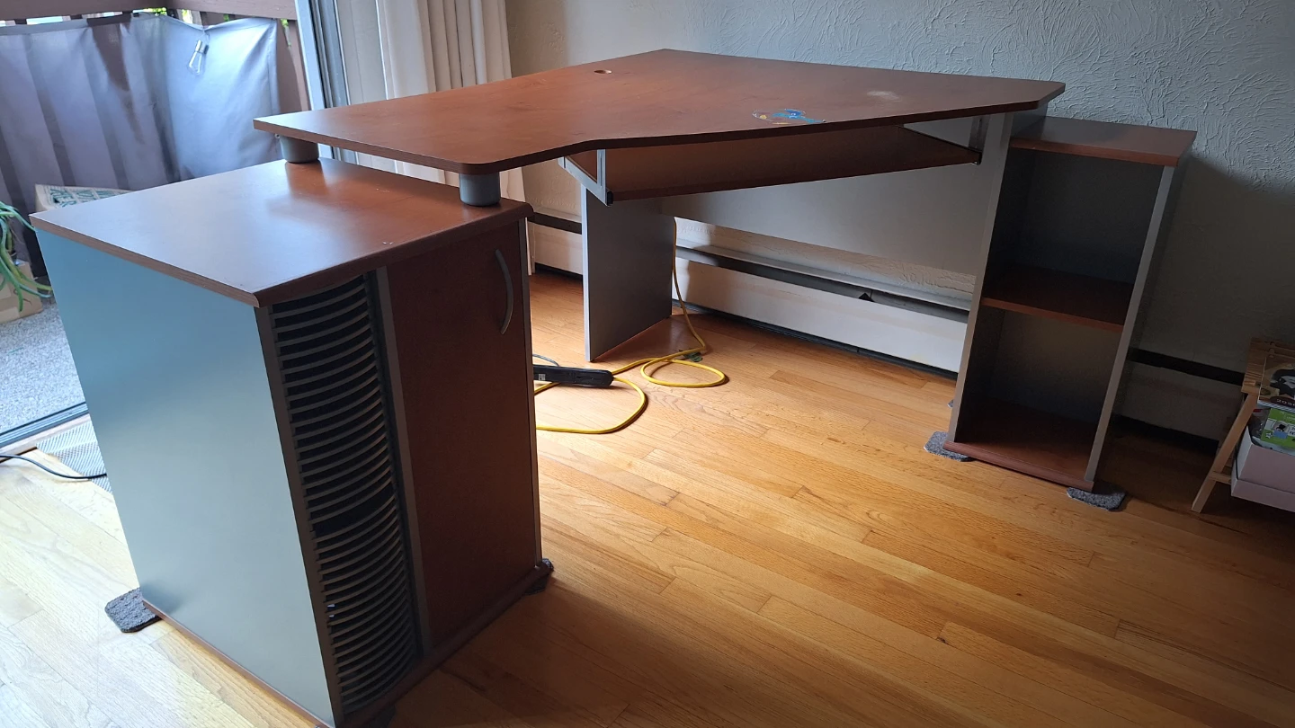 Gusdorf Corner Computer Desk