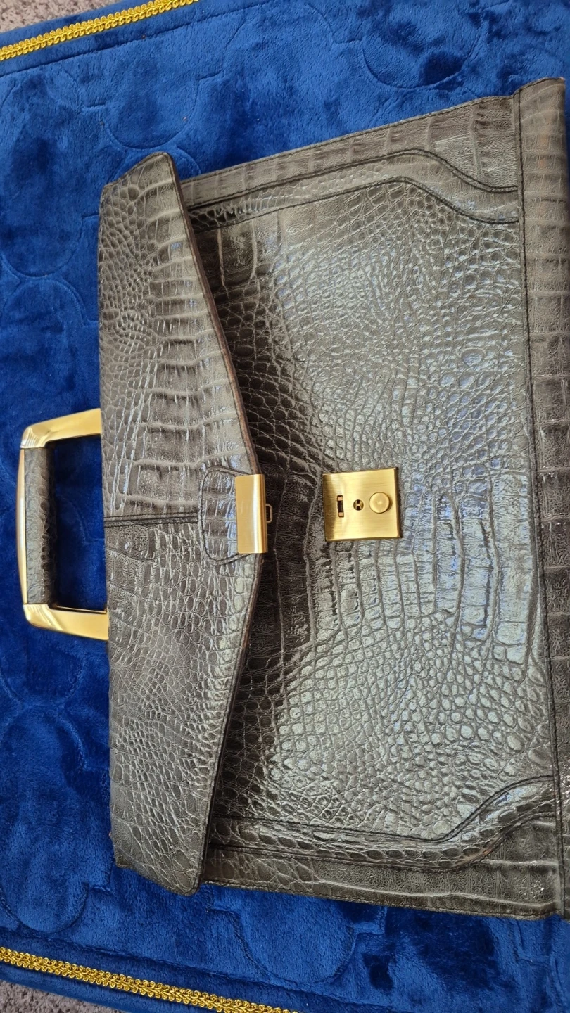 Veneto Italian Leather Briefcase