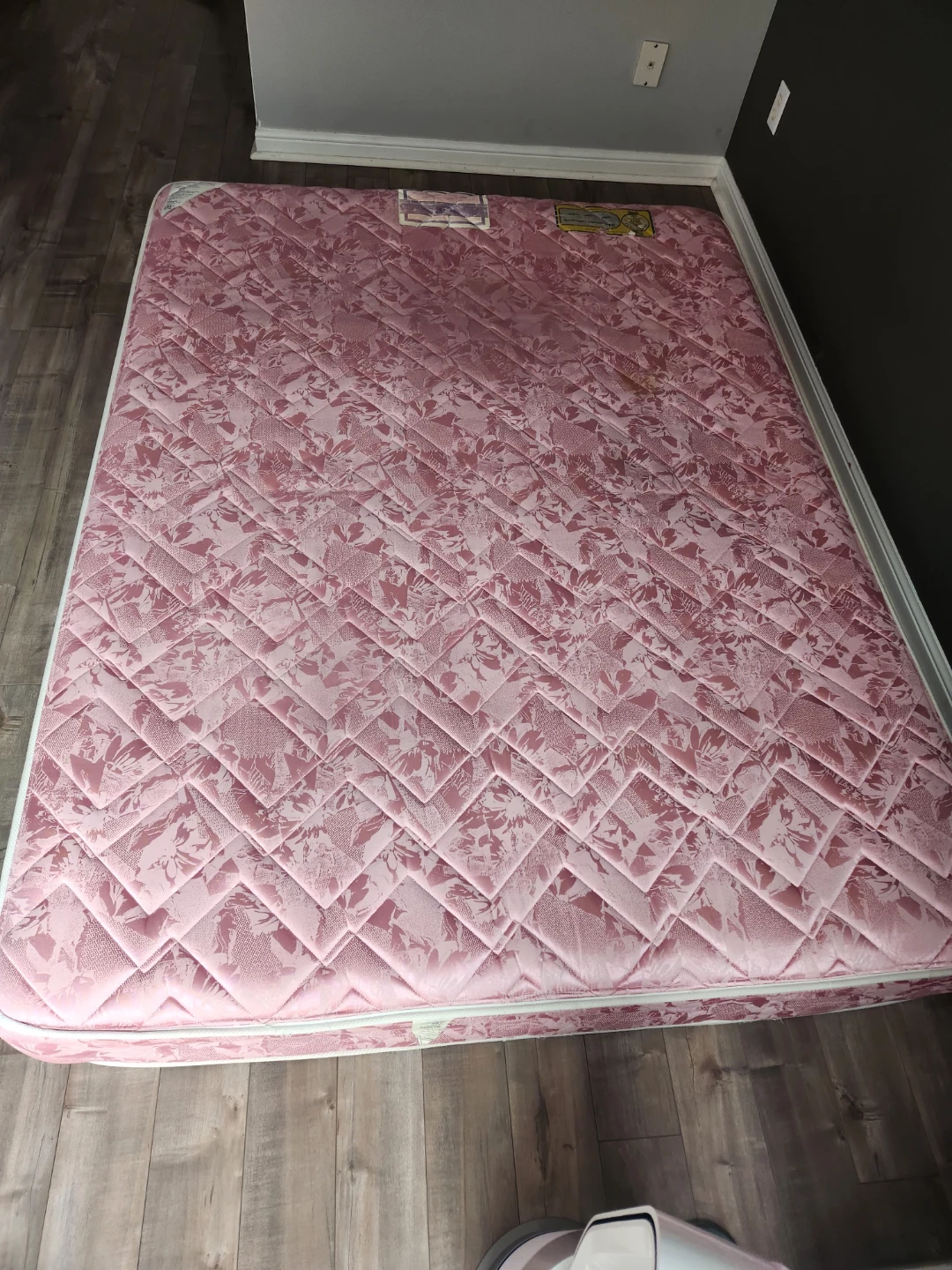 Perma Flex International Queen Size Mattress - photo 2