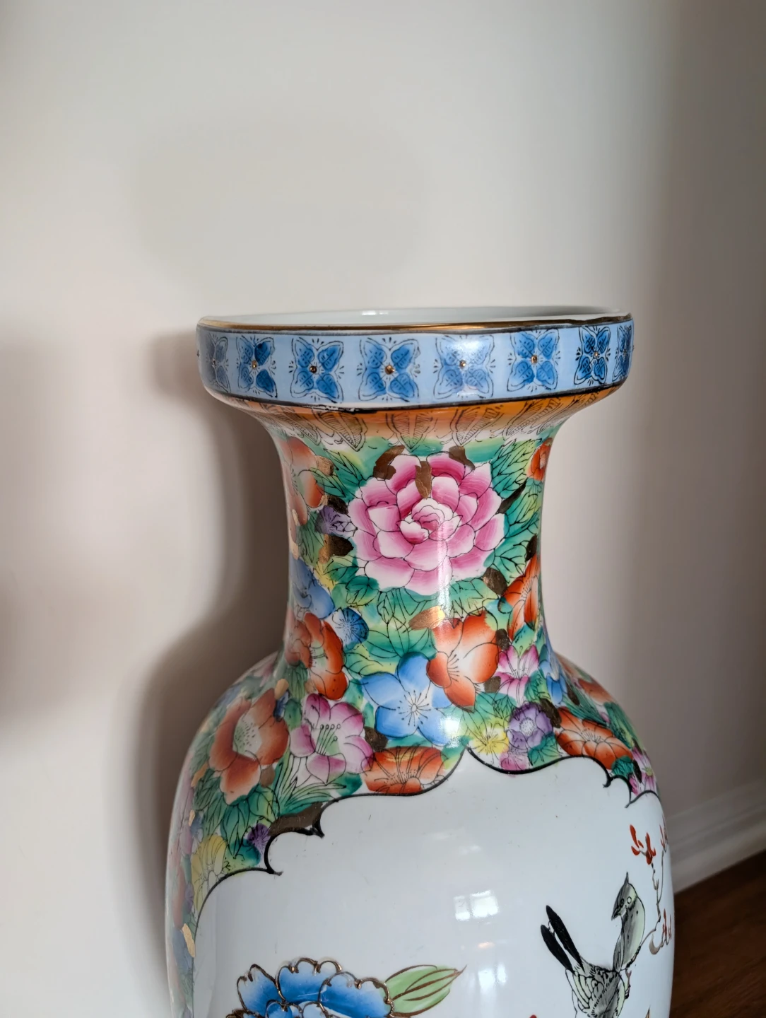 ANTIQUE PORCELAIN LARGE CERAMIC VASE - photo 2