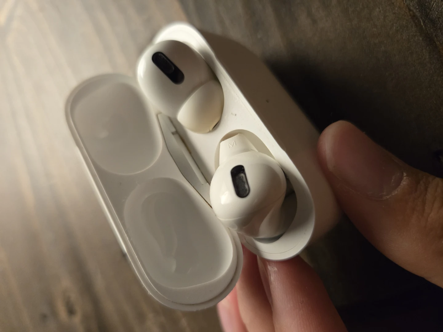 Apple AirPods Pro - photo 3