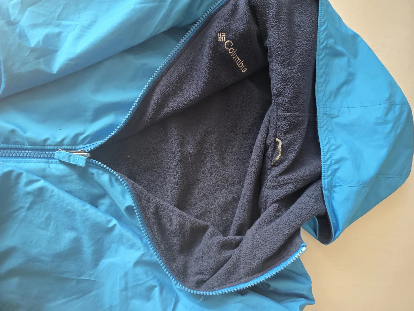 Columbia Blue Hooded Reversible Windbreaker kids 6-8 y.o Jacket - photo 2