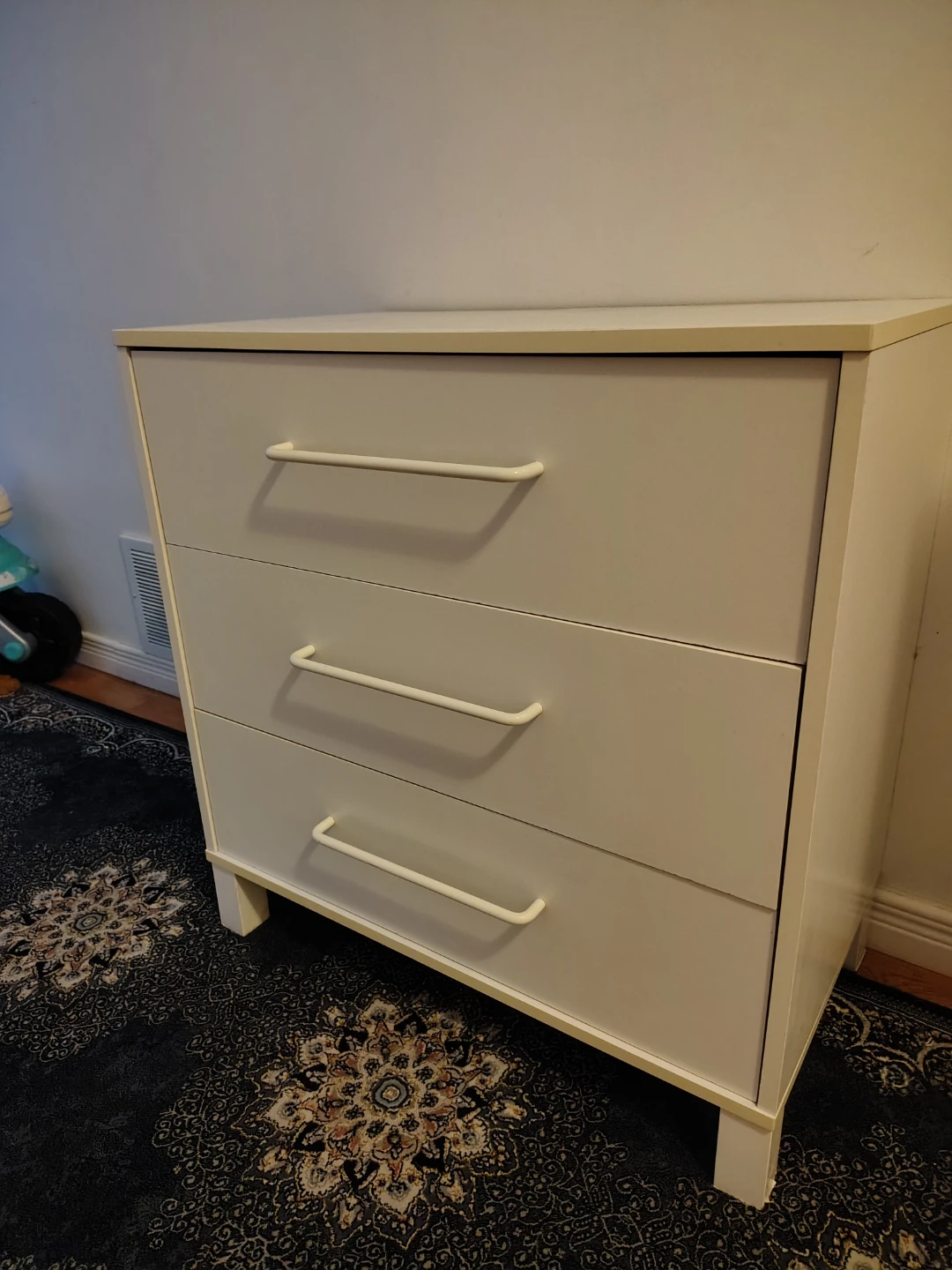 White 3-Drawer Dresser - photo 5