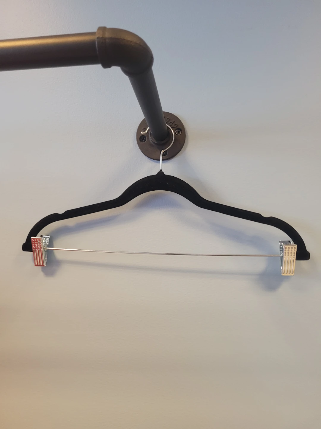 Velvet Non-Slip Hangers  - LIKE NEW!!!