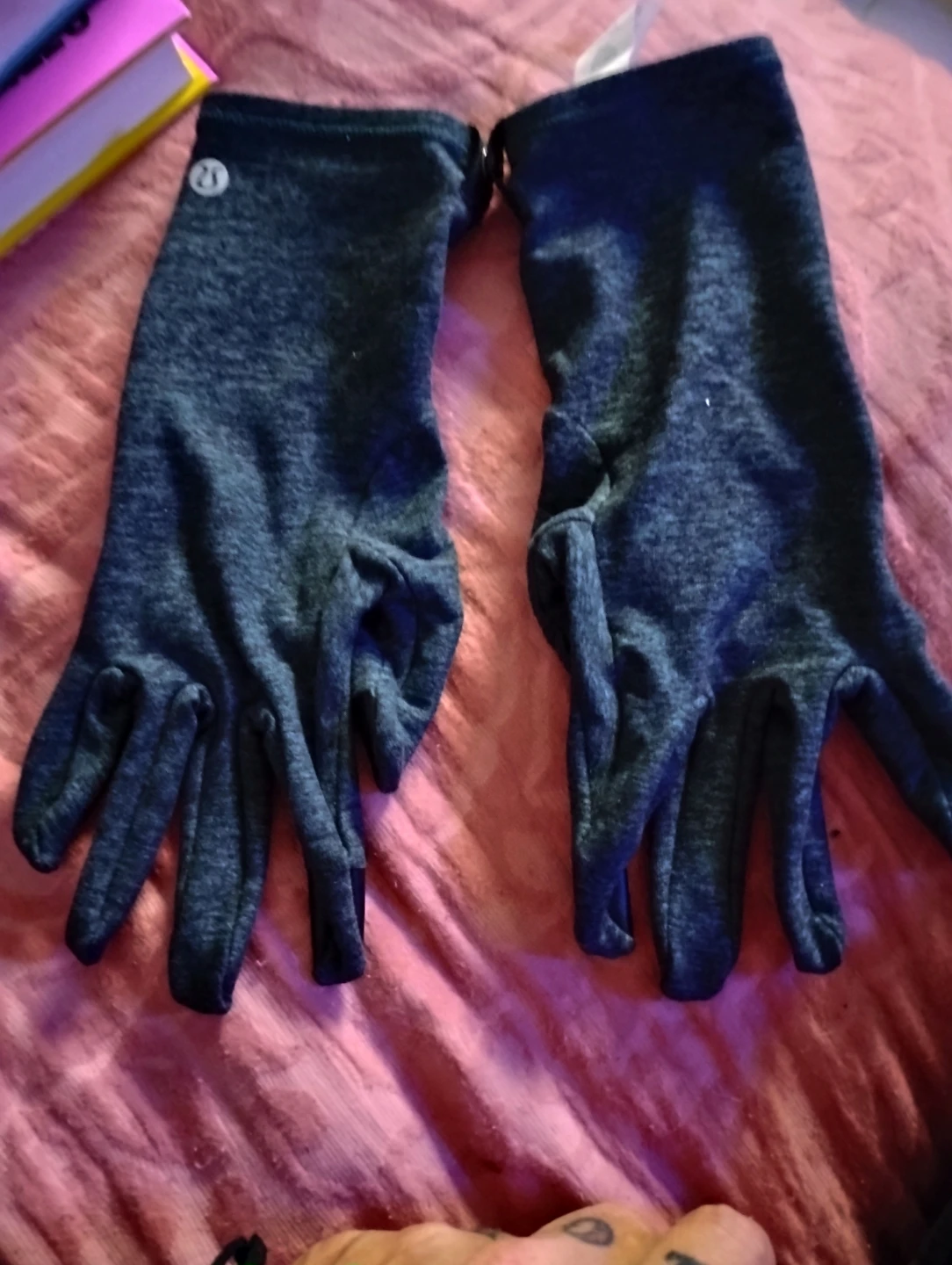 Lululemon Running Gloves - photo 2