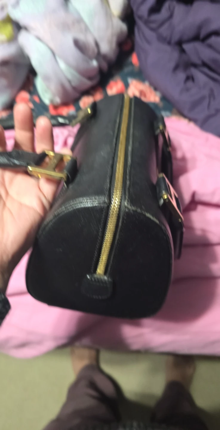 Black MCM barrel handbag - photo 4