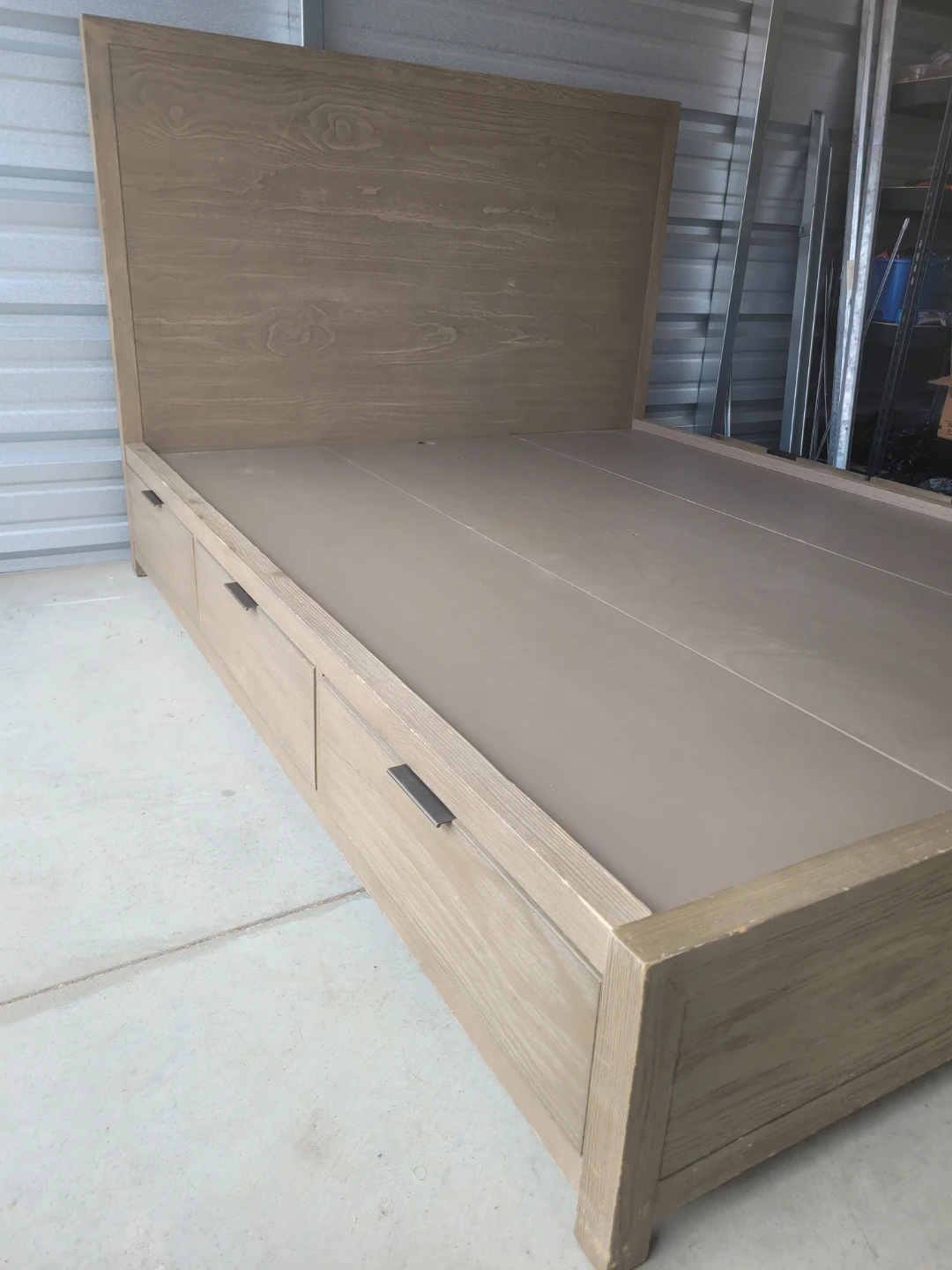 Delivery - Queen Storage Bed - photo 5