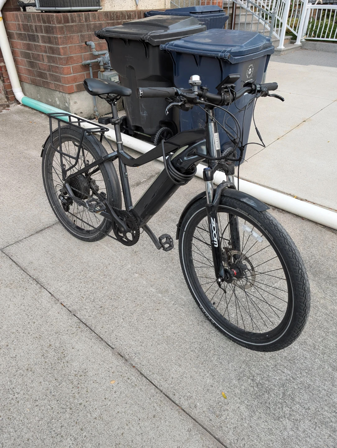 Aventon Level Step-Through E-Bike - photo 2