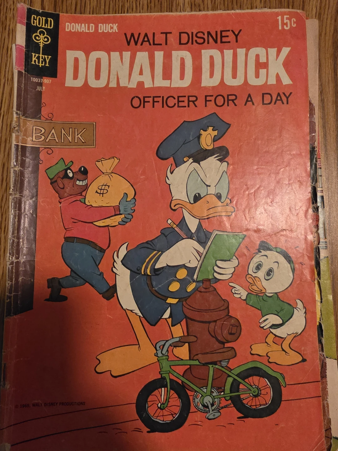 Vintage 1969 Walt Disney Donald Duck Comic