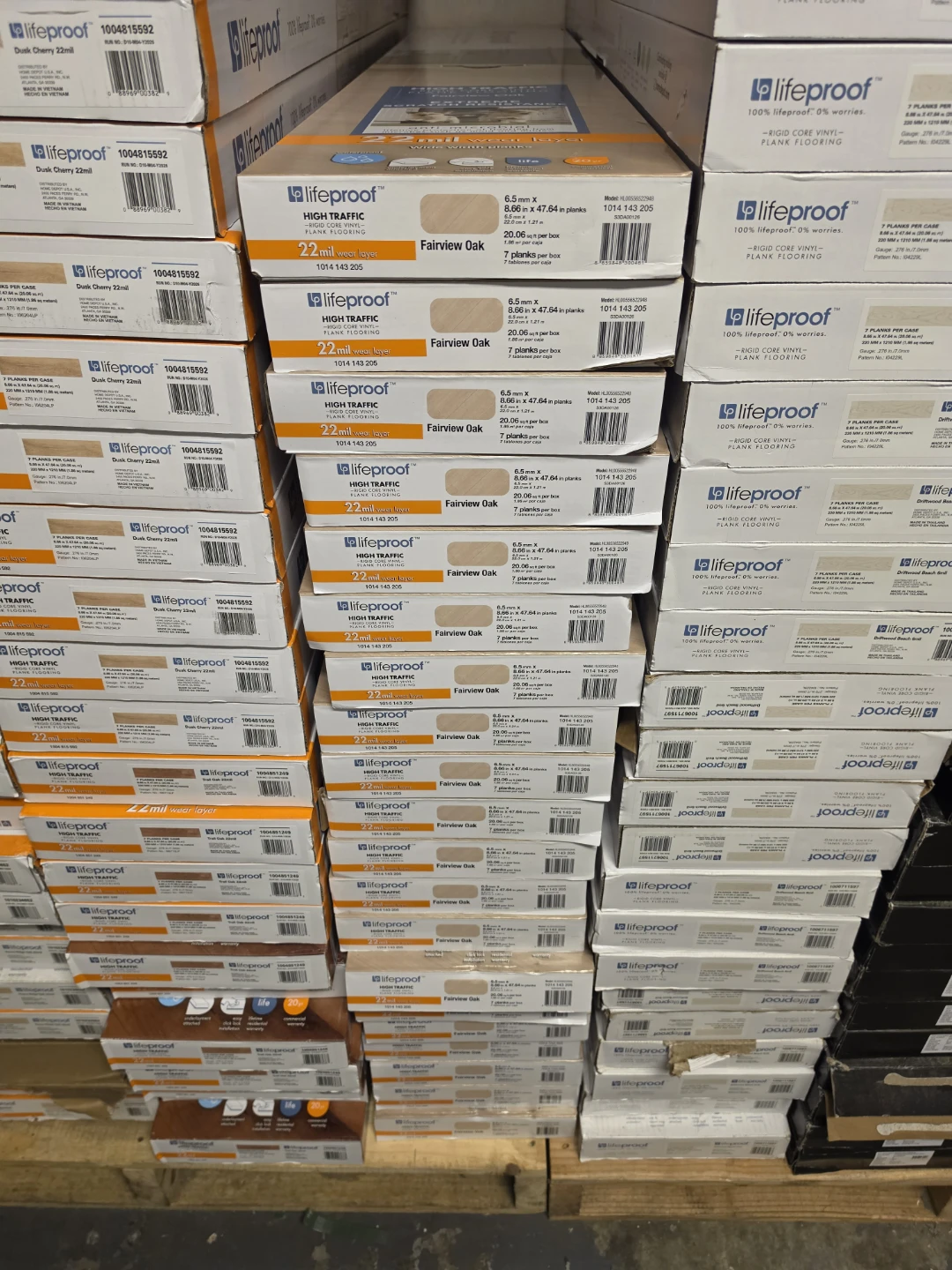 Lifeproof Fairview Oak 22mil Vinyl Plank Flooring