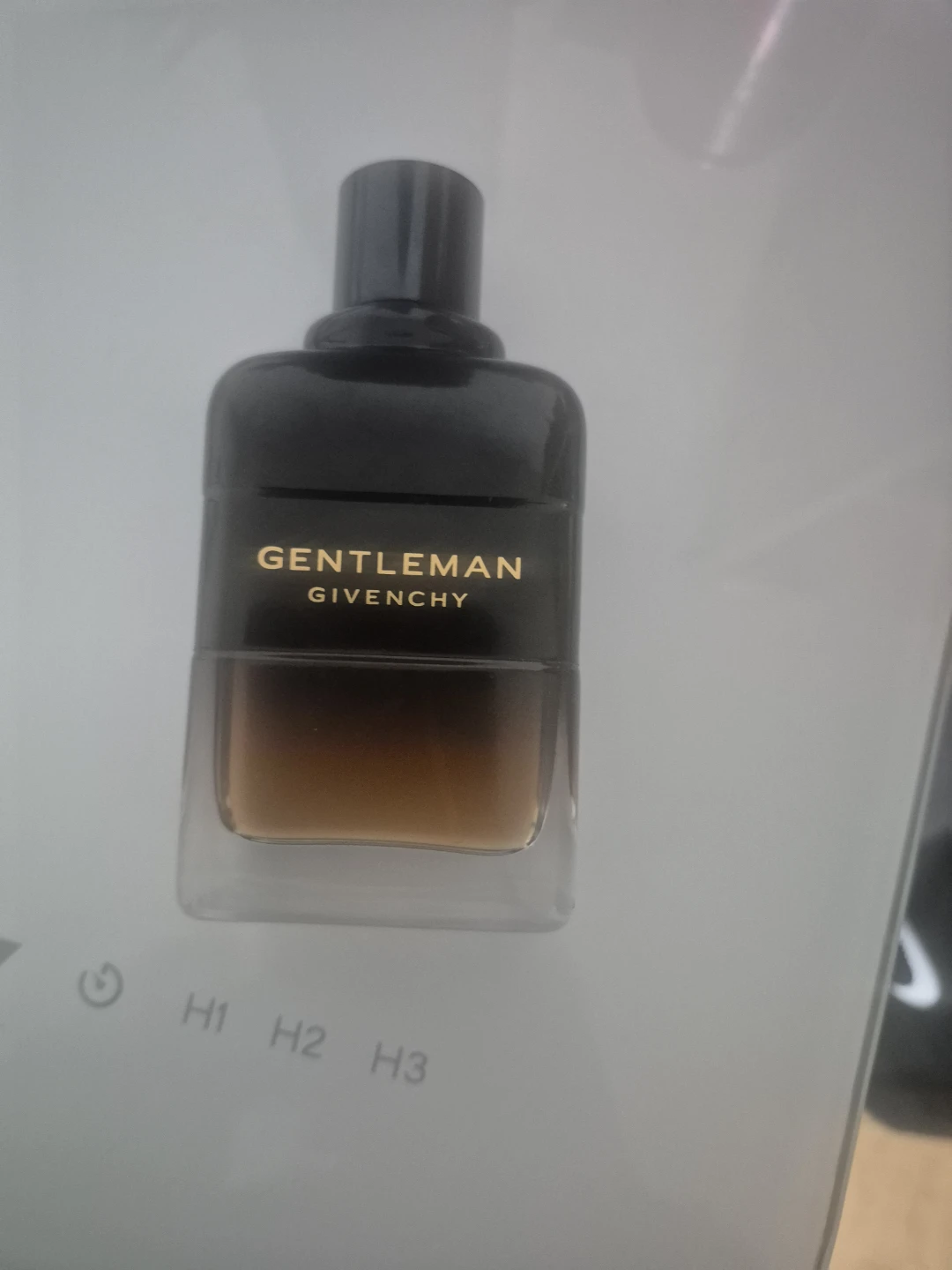 Colognes for sale - photo 2