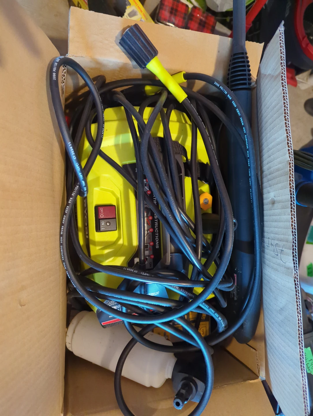 Ryobi RY141802 Pressure Washer Plus Extra Nozzle Set - photo 3