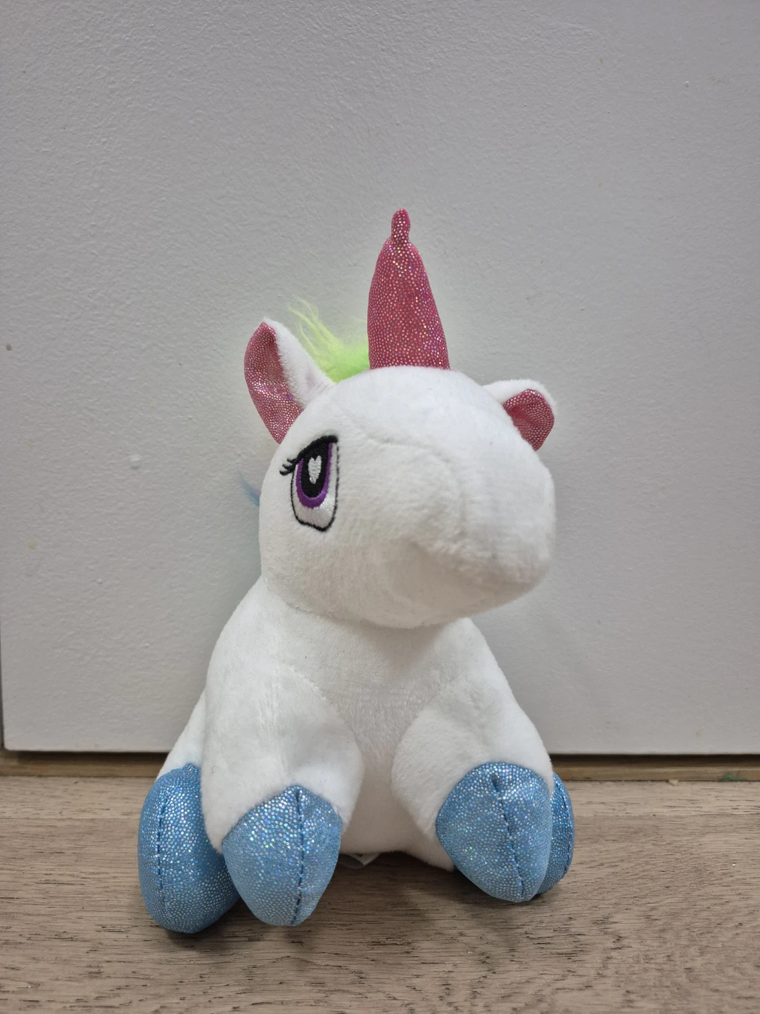 Sparkly Unicorn Plush Toy - photo 2