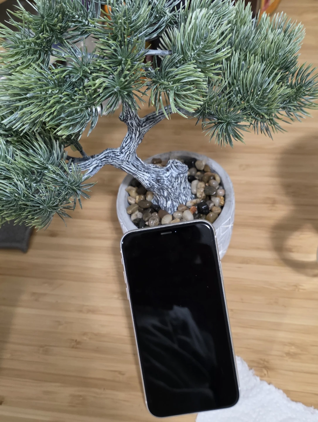 Apple iPhone XR 64GB White - photo 2